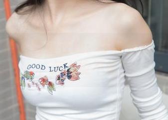 梦丝女神 – 香萱在线：牛仔裤穿出新高度，怎么能不看？