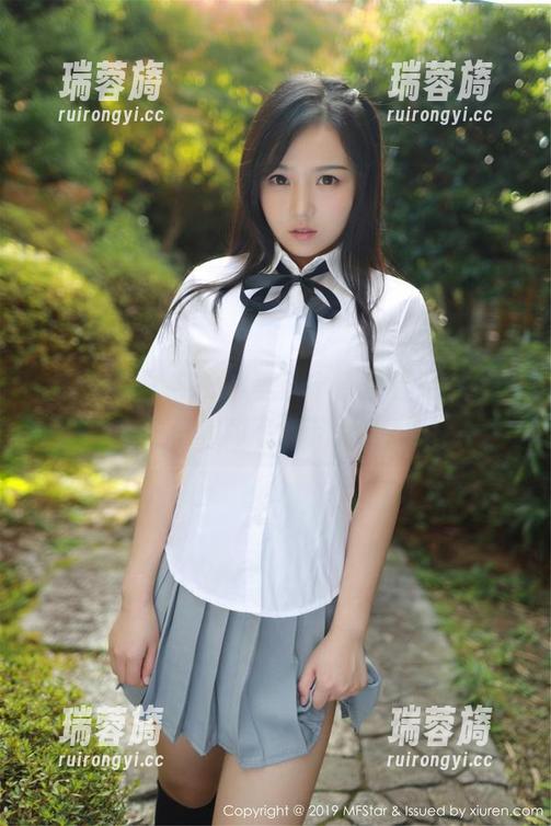 模范学院 - SiByl李思宁带你看女孩写真：谁说美丽不能带点锋芒？