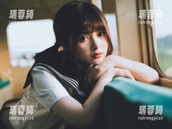 福利不止一点点！看河豚抚子的居家少女写真时的那些小心思