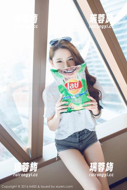 爱蜜社 - 写真新境界！杨紫嫣黑丝气质美女图册，简直就是走进了巴洛克艺术感！