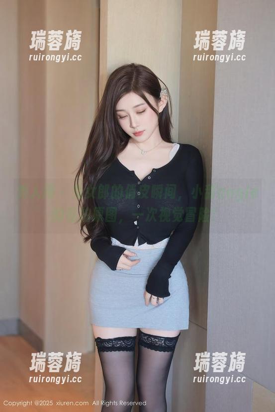 秀人网 - 兔女郎的俏皮瞬间，小甜angle的私拍原图，一次视觉冒险！