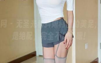 秀人网 – 无圣光和抖娘利世的美足，简直是绝配，完全不想眨眼！