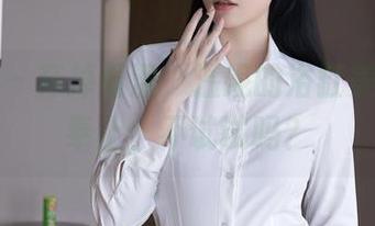 秀人网 – 弃掉羞涩，温妮的浴缸美图免费奉上，不试试吗？