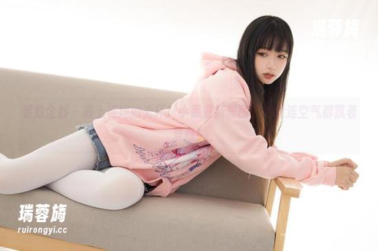 紧急企划-小恩 紧急企划 - 戴上花嫁的光环!小恩最新美图,感觉连空气都飘着爱意!