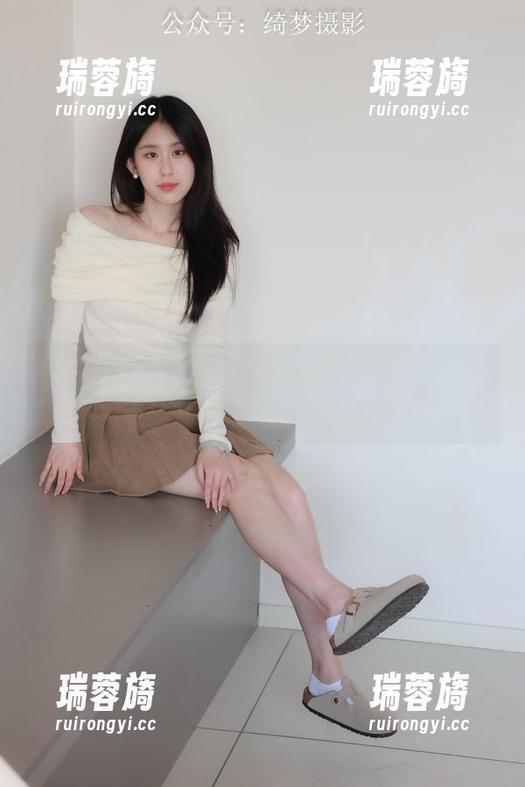 绮梦摄影 - 像梦一样的白韵睡衣写真集，轻松剖析背后的温柔与妩媚。