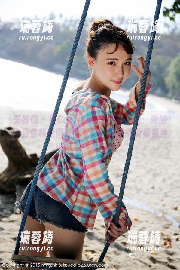 美媛馆-Carina绮里嘉 美媛馆 - 看Carina绮里嘉的瑜伽:她的作品集和原图让我觉得,我可能需要重拾旧爱——瑜伽垫。