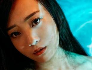 蜜桃社 – 伊琳与泳池：让你的图库充满夏天的味道！