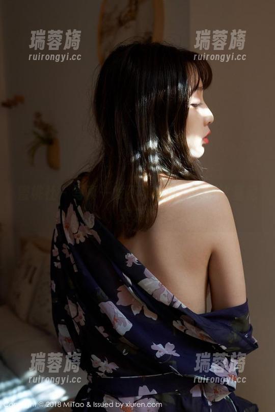 蜜桃社-真希 蜜桃社 - 写真一发不可收拾,真希比基尼来袭!