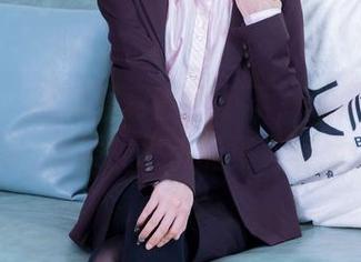袜啵啵 – 高清写真？不不不，这是瑶瑶在睡衣里发光发热的真实写照！