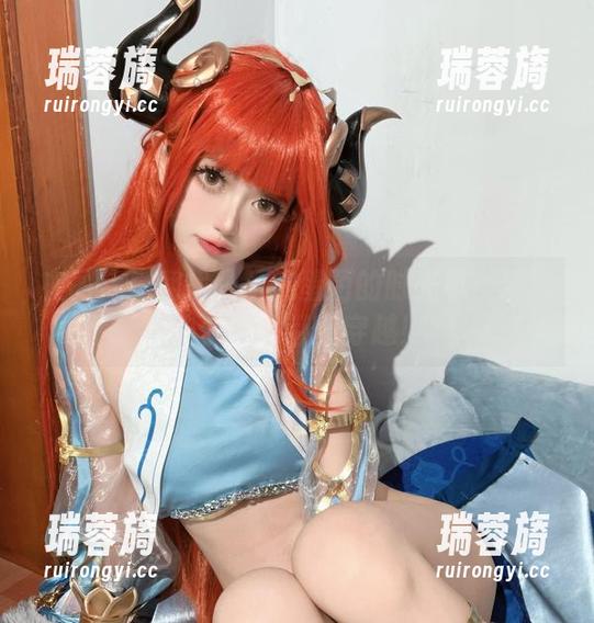 在图库里翻找趴趴捣蛋陌的时光机：精选约尔自拍带你穿越！