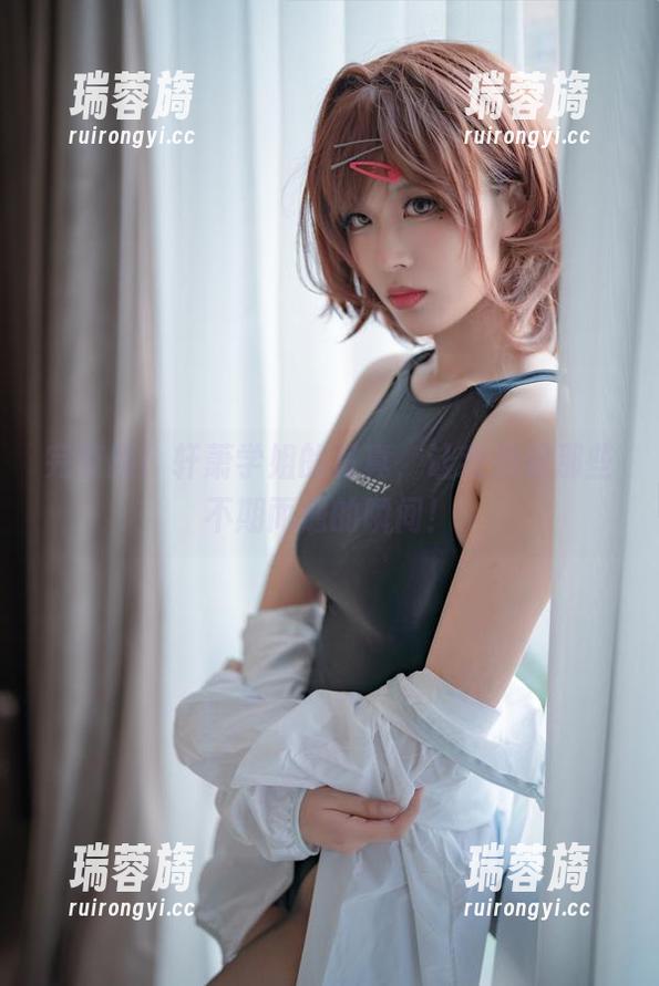 完整版！轩萧学姐的写真，让我想起那些不期而遇的瞬间！
