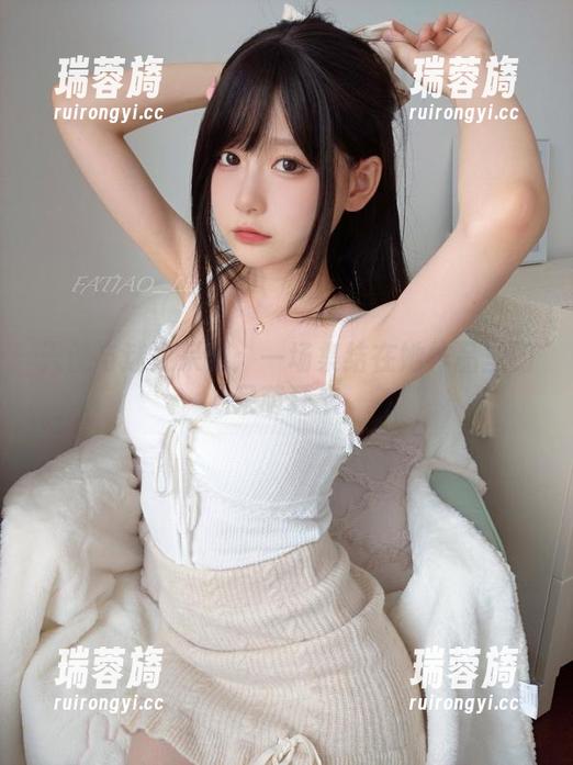 天使与迷之呆梨：一场集结在她作品里的呆萌狂欢