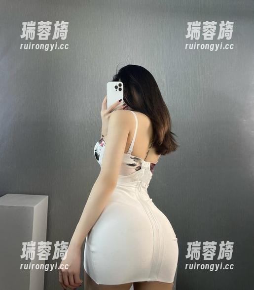 微密圈 - 消失的图与金希儿的写真集：到底谁在掉链子？