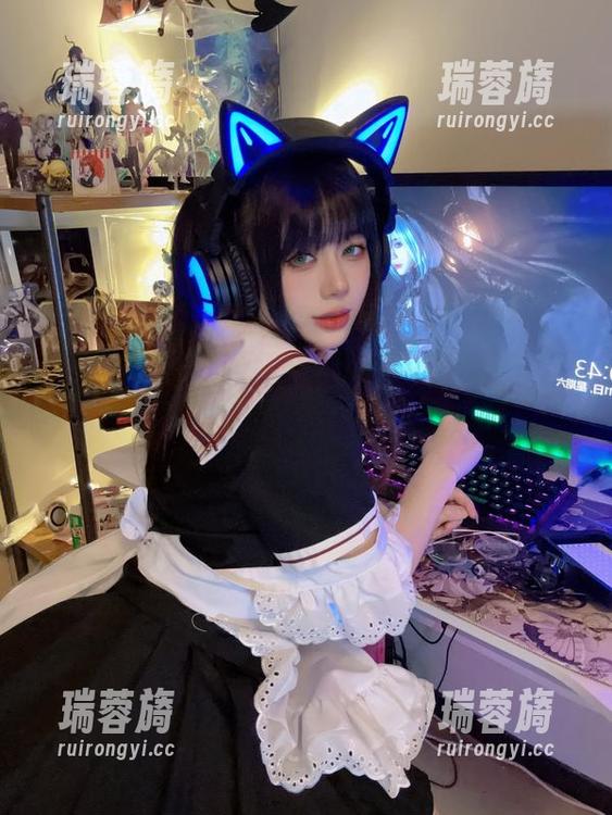 阿九从不咕咕女友图集：她的cos让我怀疑我的审美到底在哪儿？
