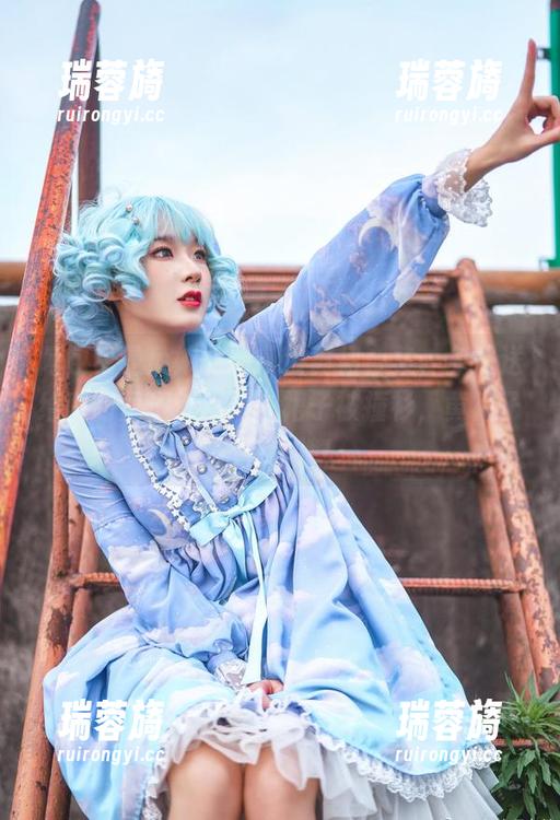 阿包也是兔娘的lolita黄裙合集，免费送给爱丽丝们！不怕白裙子被撞衫，黄裙子总有独特！