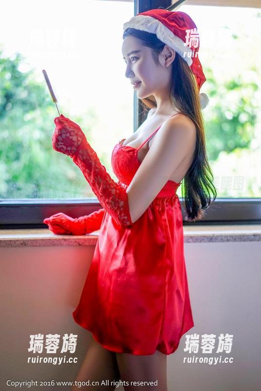 青豆客 - 你准备好了吗？谭晓彤的美腿图集，福利满满，舒适又惬意