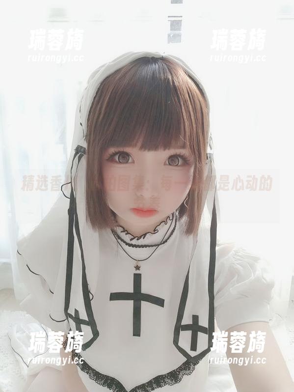 精选香川澪自拍图集：每一张都是心动的节奏