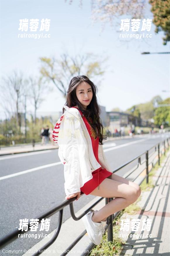 魅妍社 - 从镜头看Mieko林美惠子，女孩的写真似梦如幻